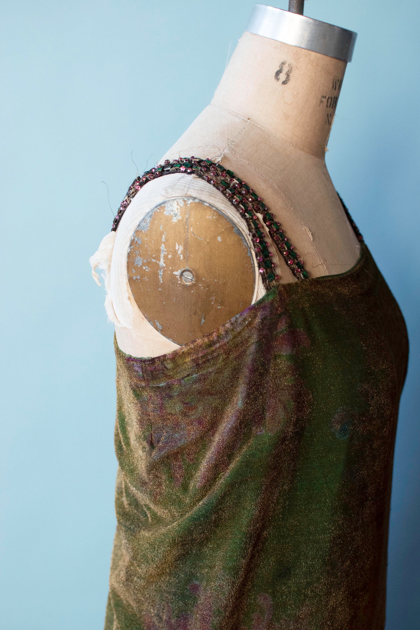 1920s Bejeweled Green Lamé Dress