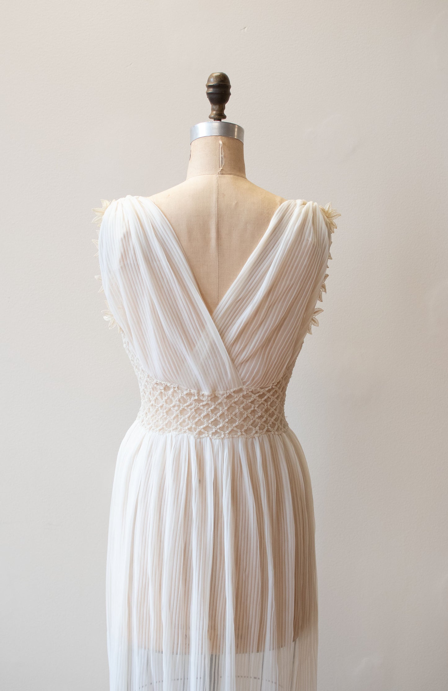 1950s Grecian Nightgown