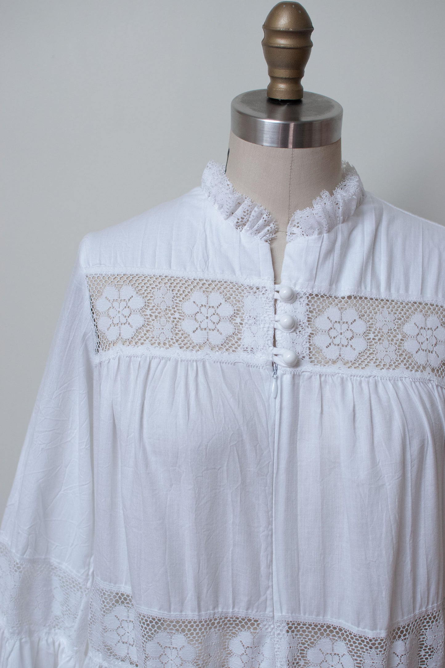 1980s Lace Trim Lounge Dress | David Brown