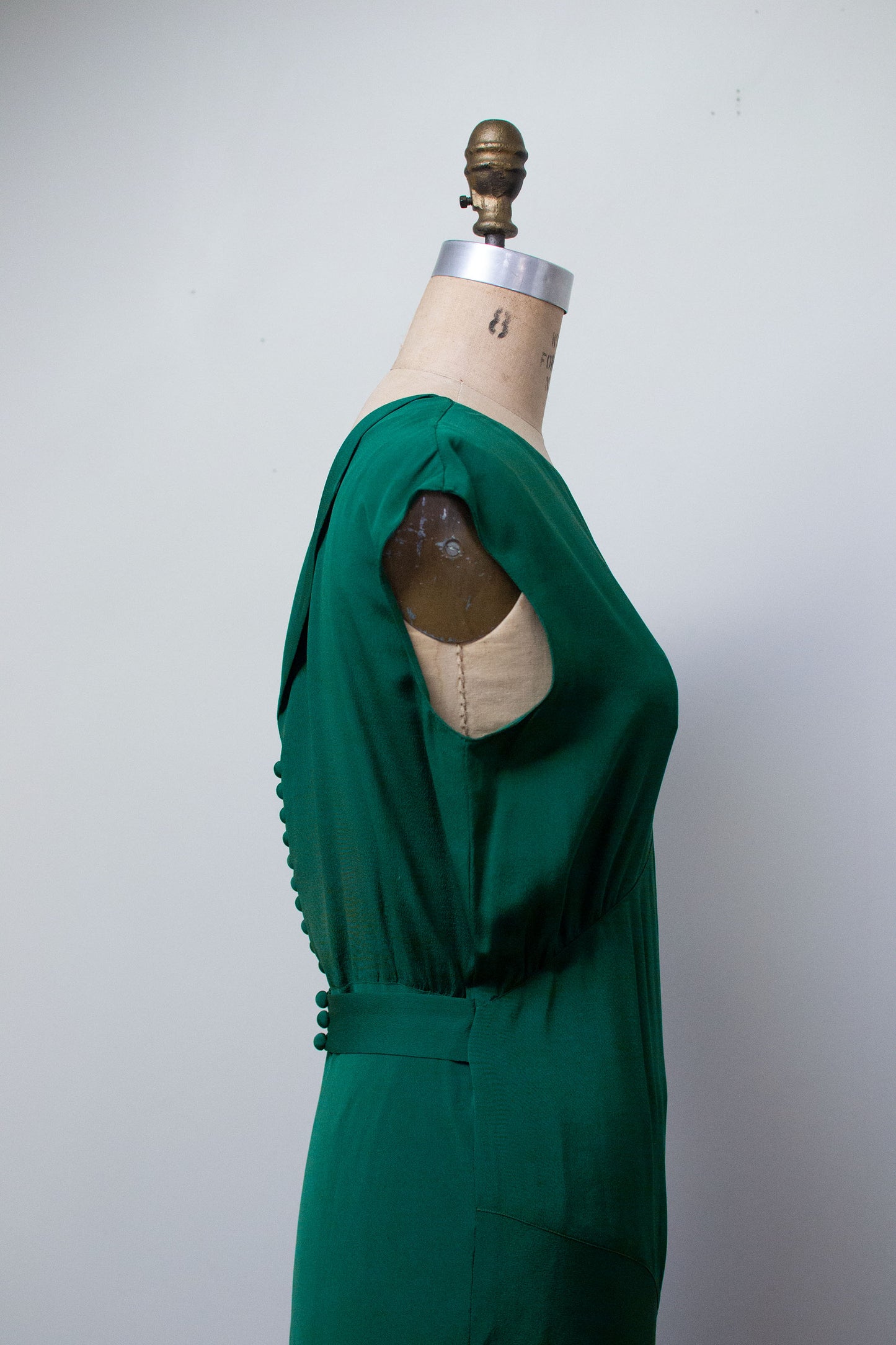 1930s Emerald Green Gown w/ Caplet