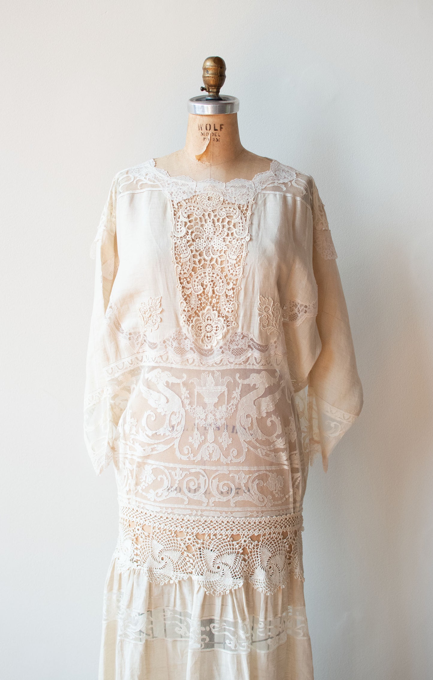 1980s Linen & Lace Dress
