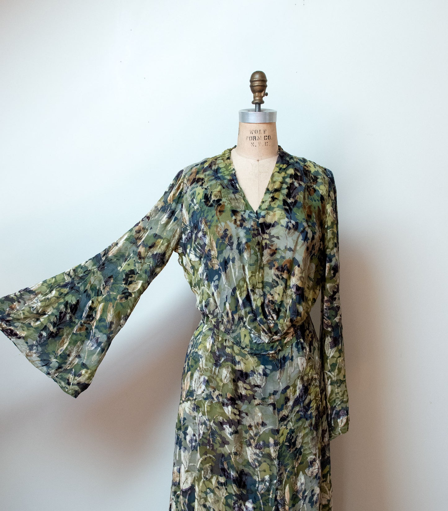 1930s Mossy Green Devore Velvet Dress