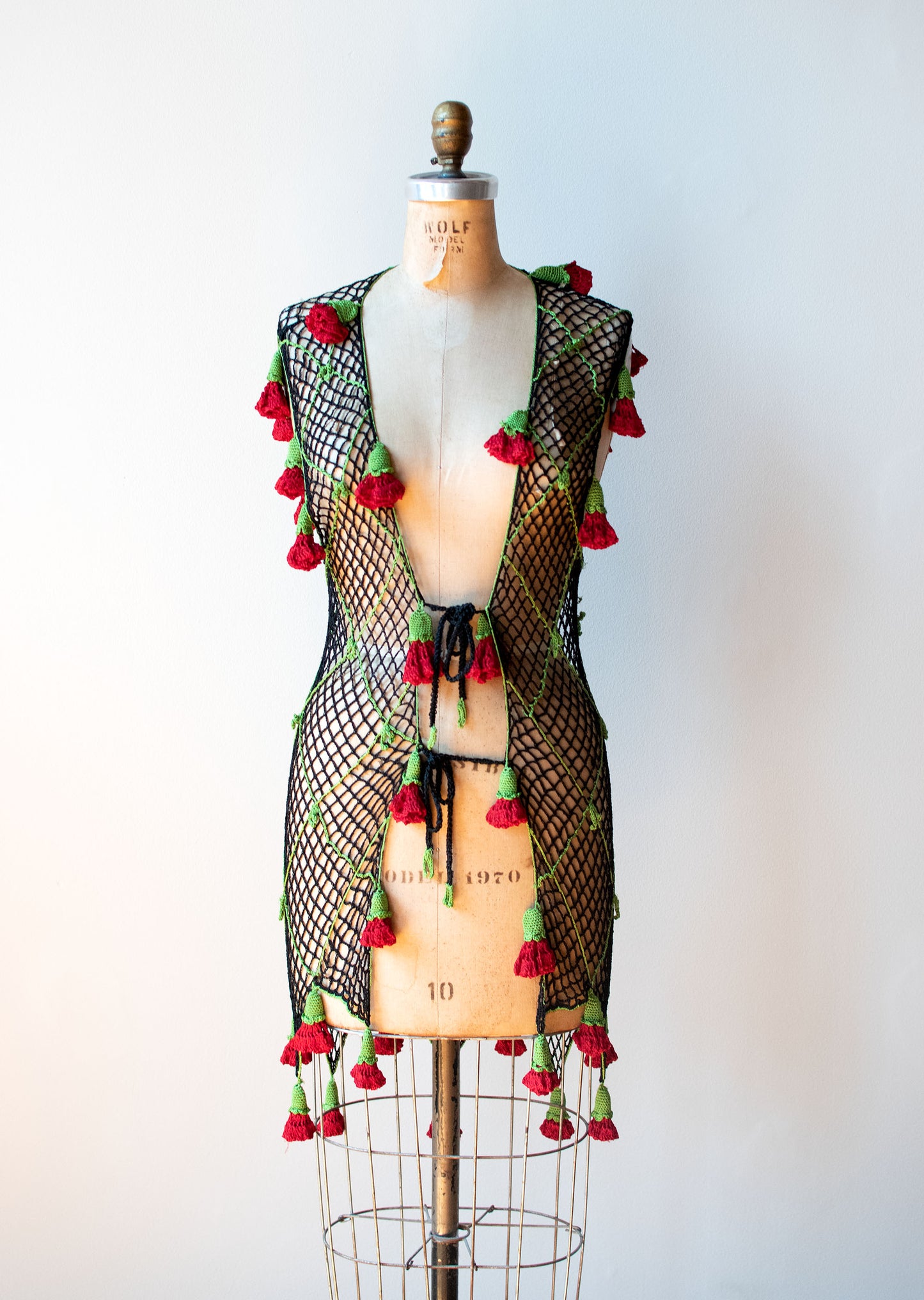 Crochet Rose Vest | Moschino