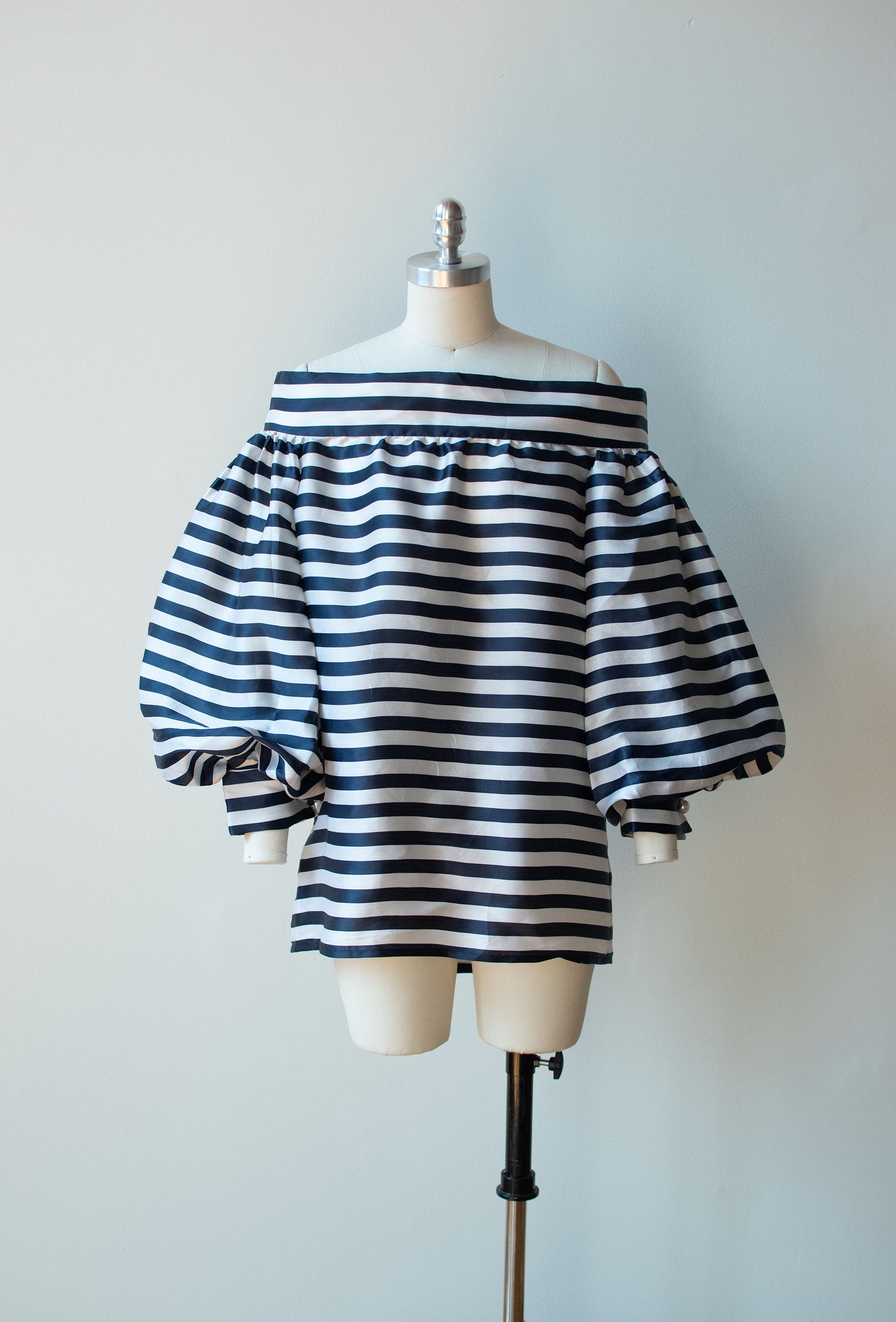 1990s Striped Silk Blouse | Oscar de la Renta