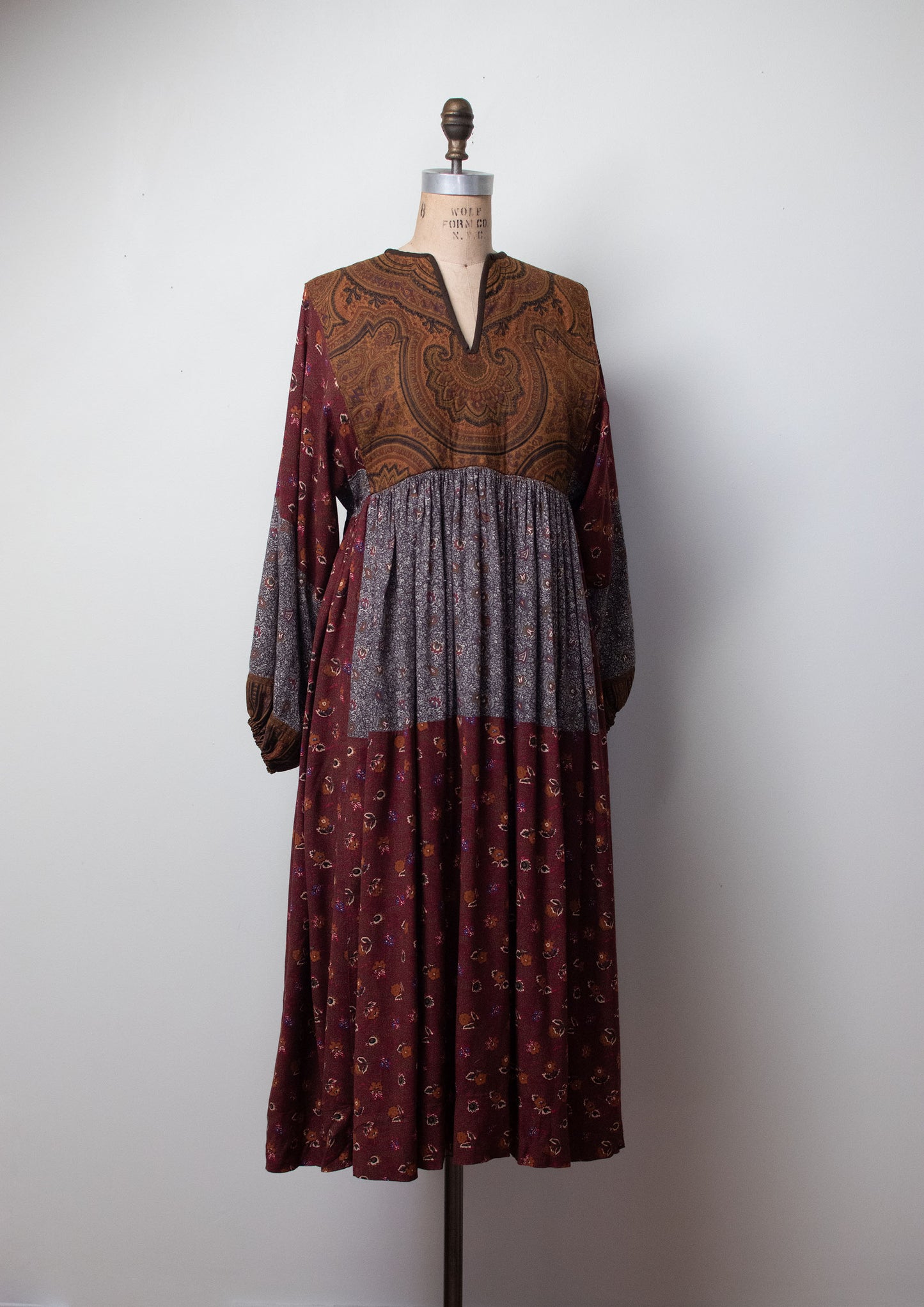 1970s Balloon Sleeve Mixed Print Dress