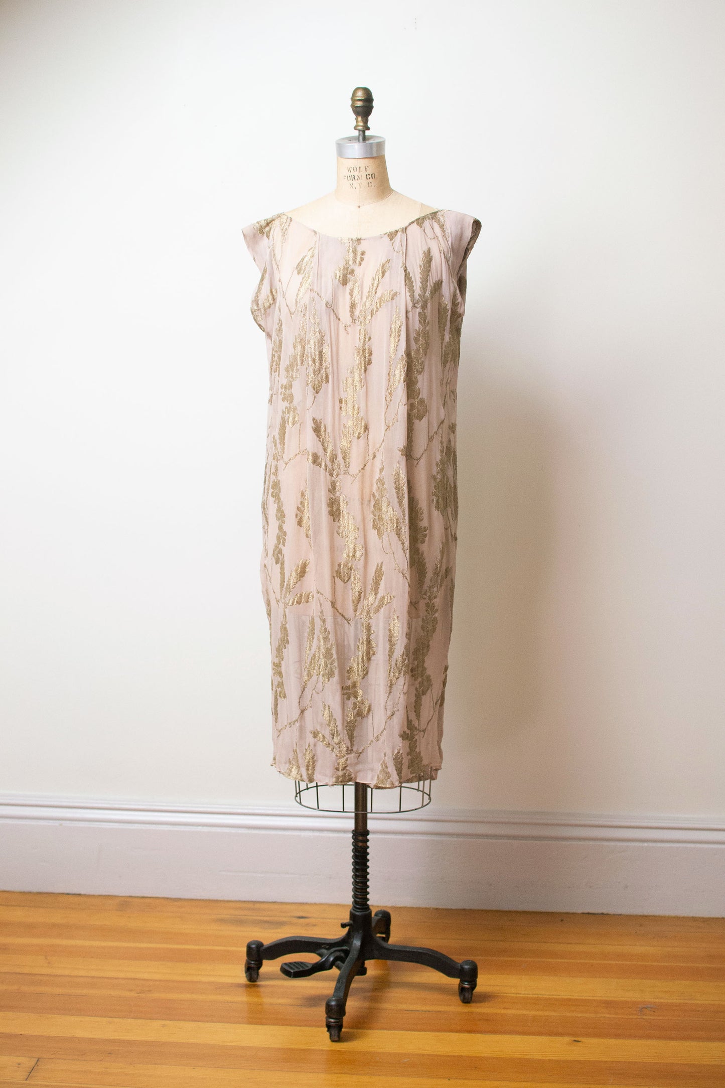1920s Sheer lamé Dress