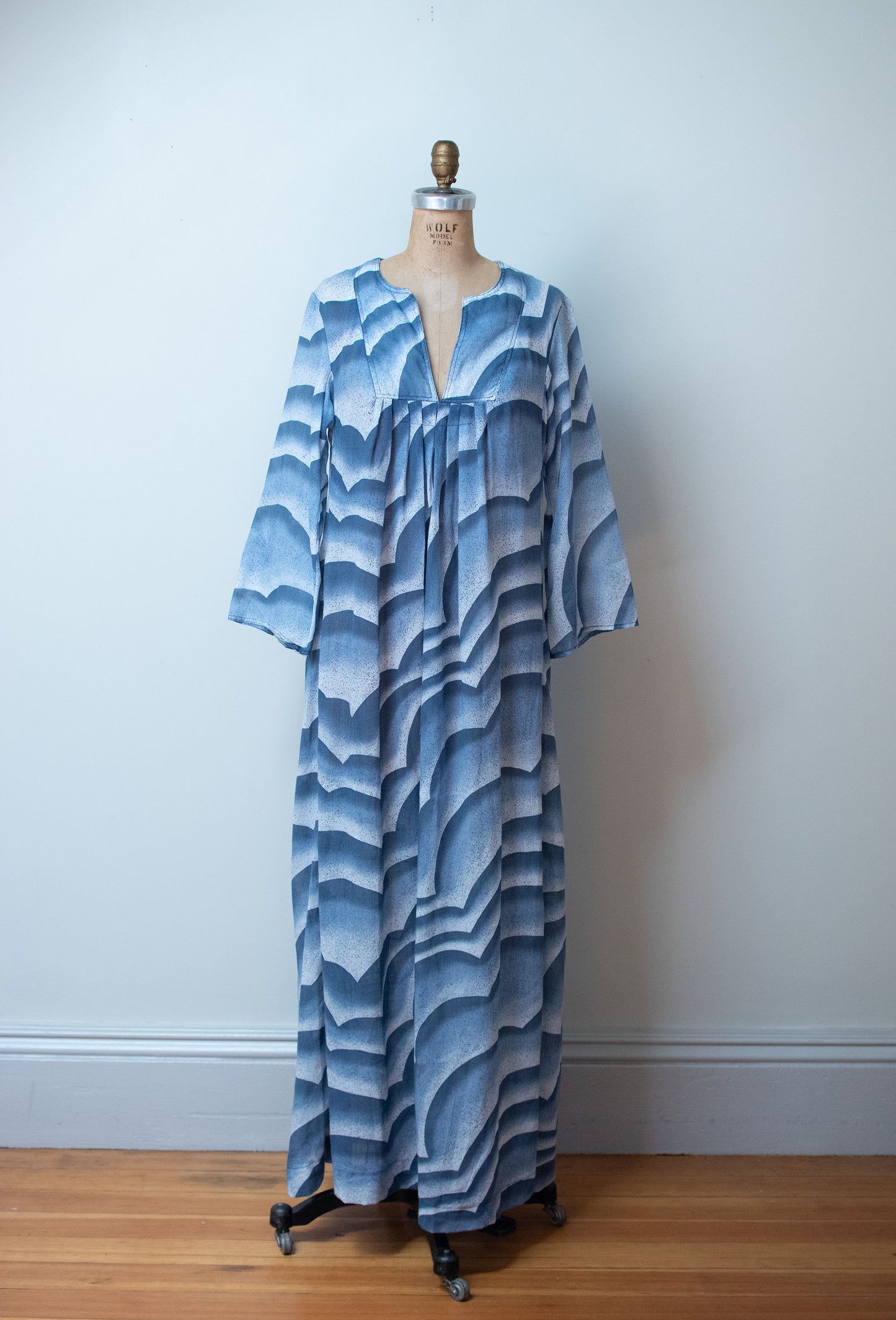 1970s Cloud Caftan