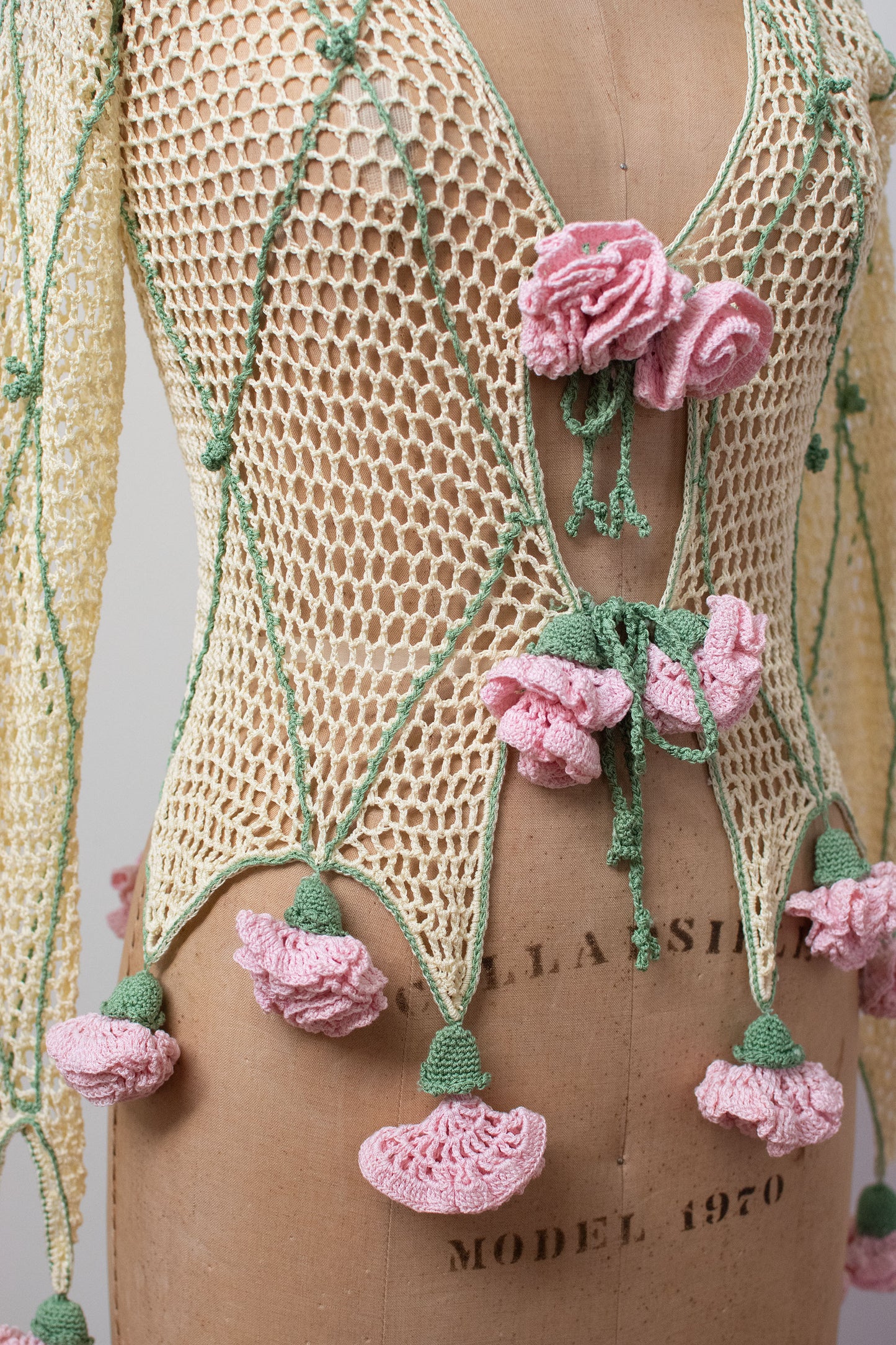 1990s Crochet Rose Cardigan | Moschino