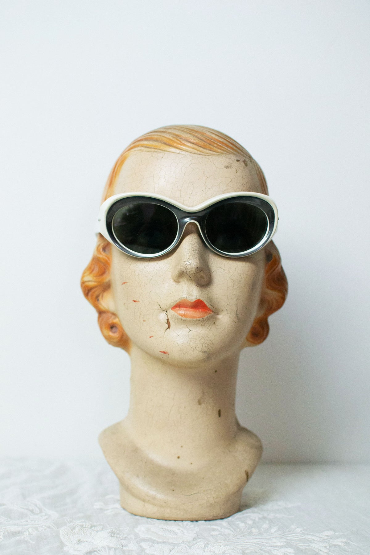 1960s Black & White Sunglasses | Foster Grant – Female 