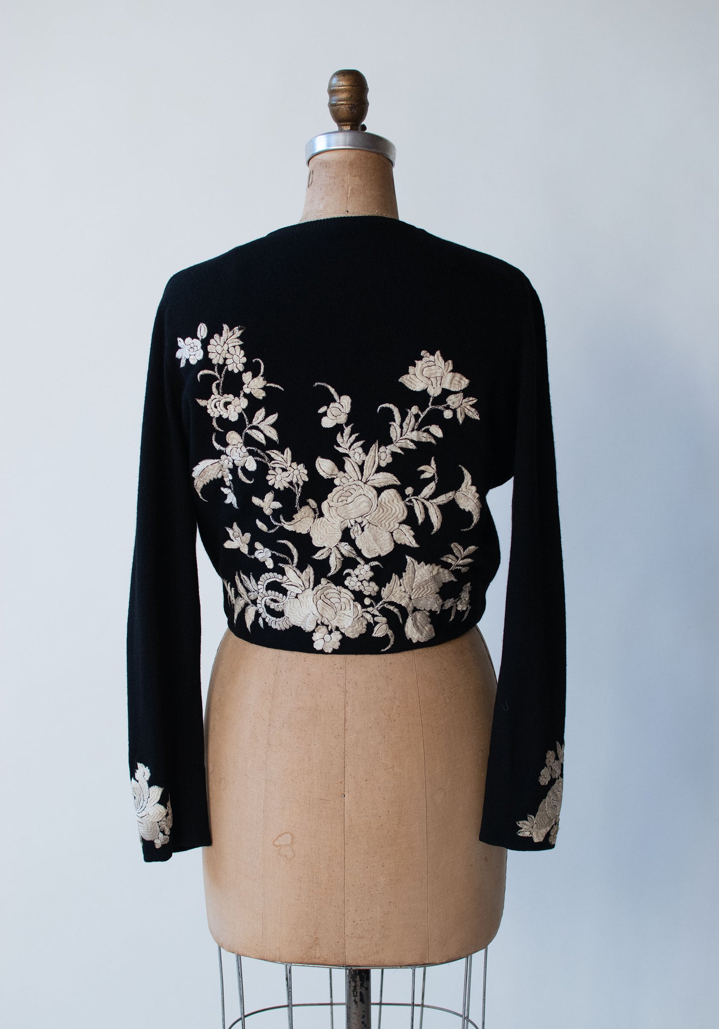 1950s Embroidered Cashmere Cardigan | Hellen Bond Carruthers