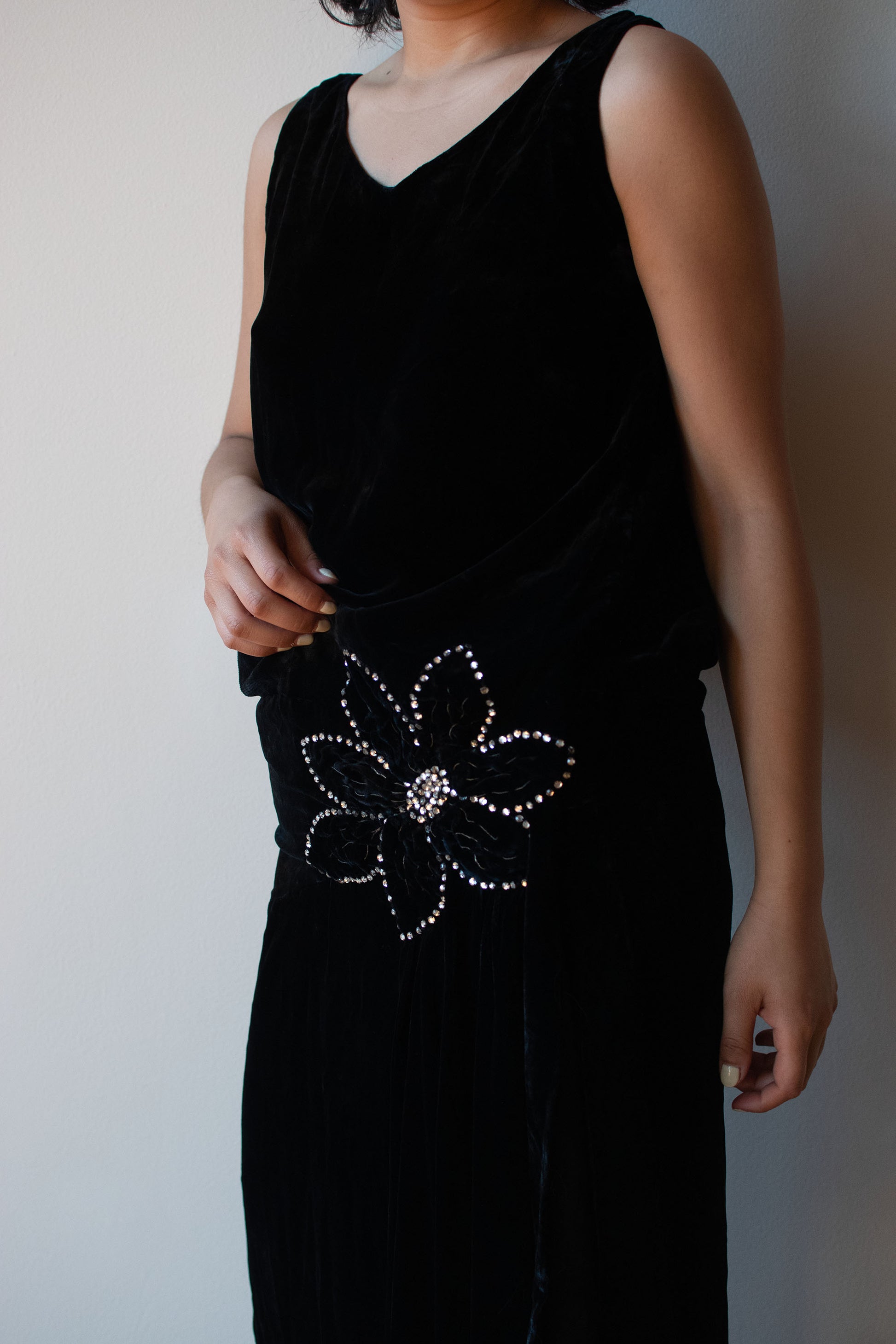 1920 velvet dress 1920s Black Velvet Dress – Female Hysteria Vintage