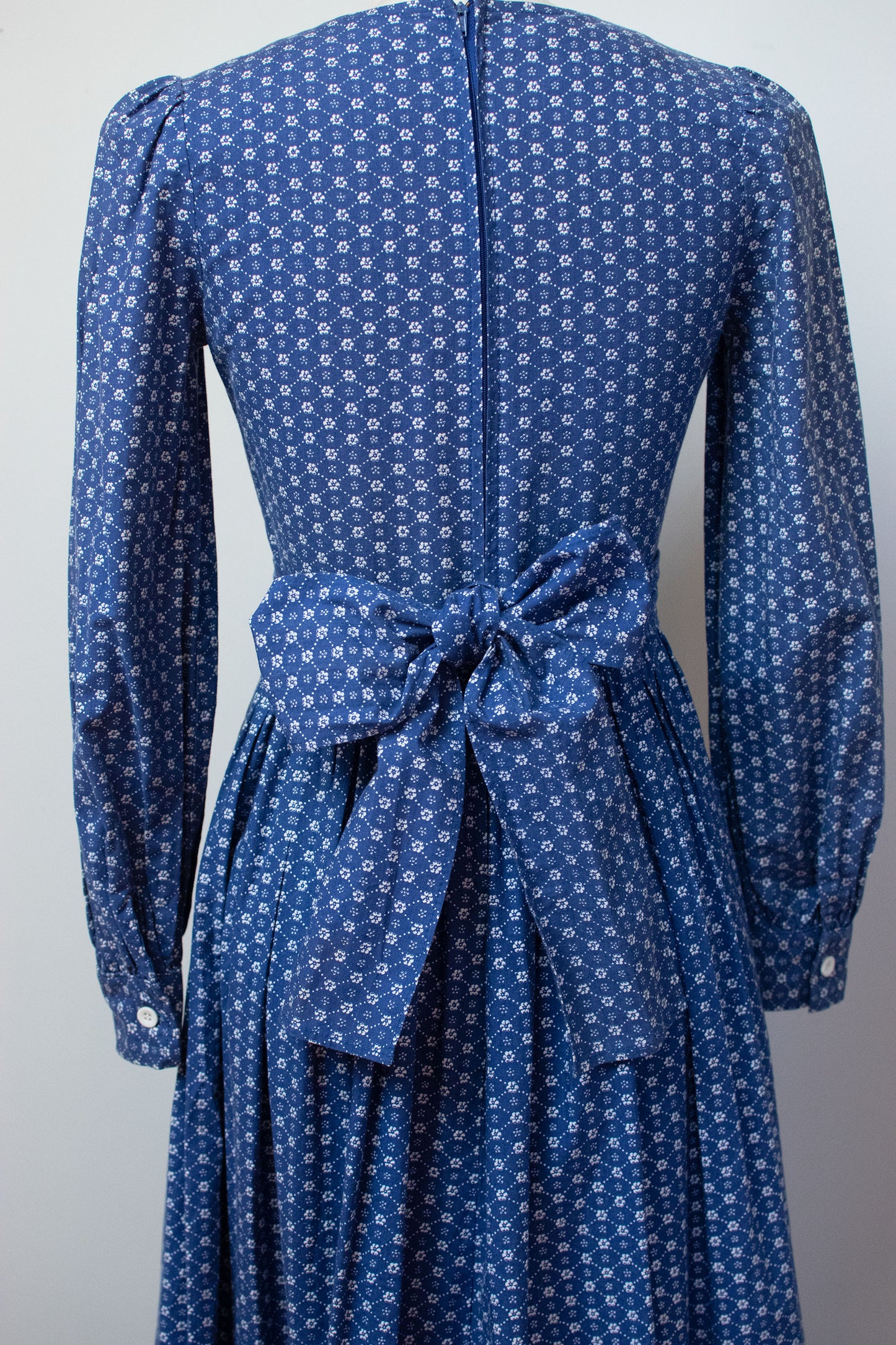 1970s Blue Floral Print Dress | Laura Ashely