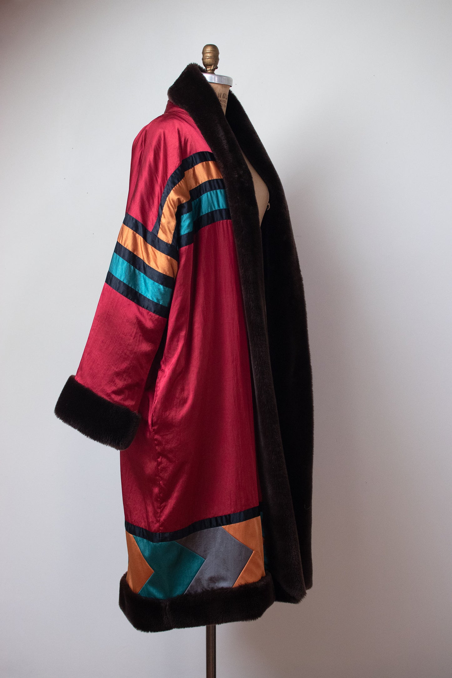 SALE 1980s Reversible Cocoon Coat