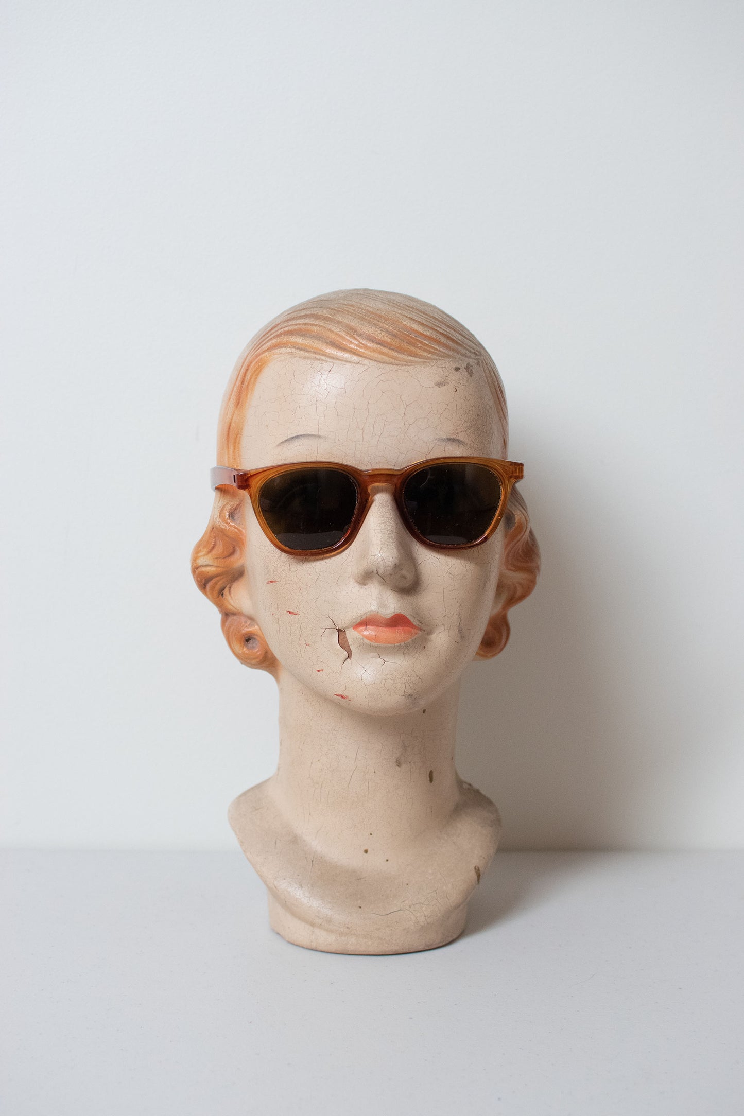 1950s Curved Temple Sunglasses | Fosta