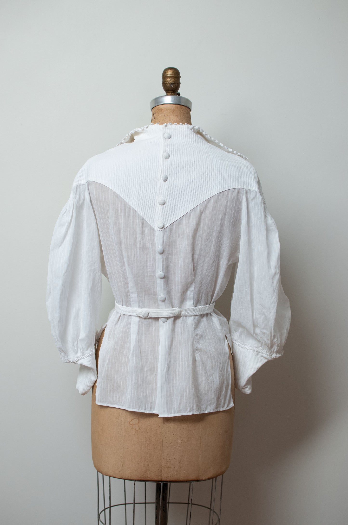 1930s Gigot Sleeve Blouse