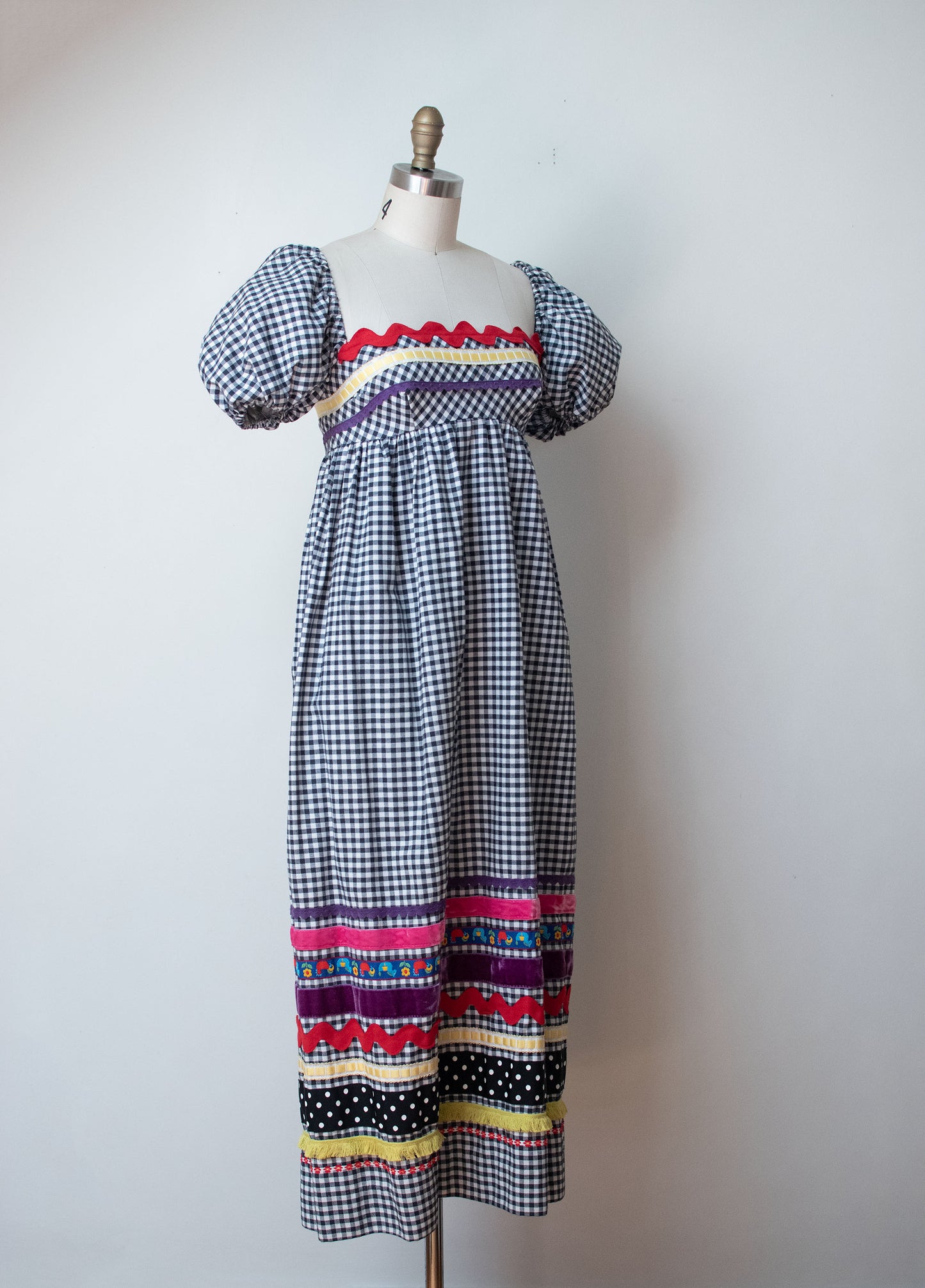 1960s Gingham Puff Sleeve Dress