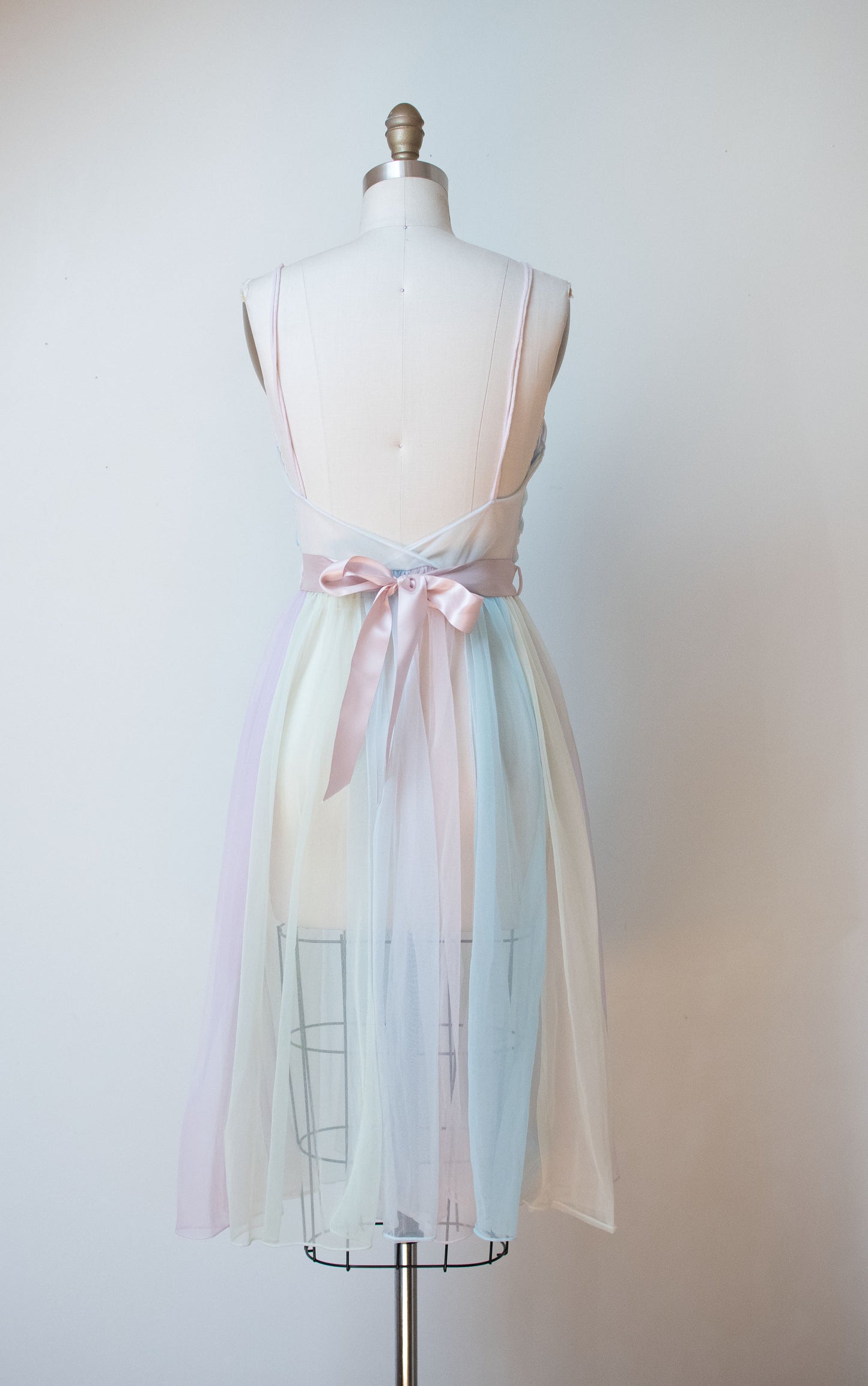 1960s Pastel Nightgown