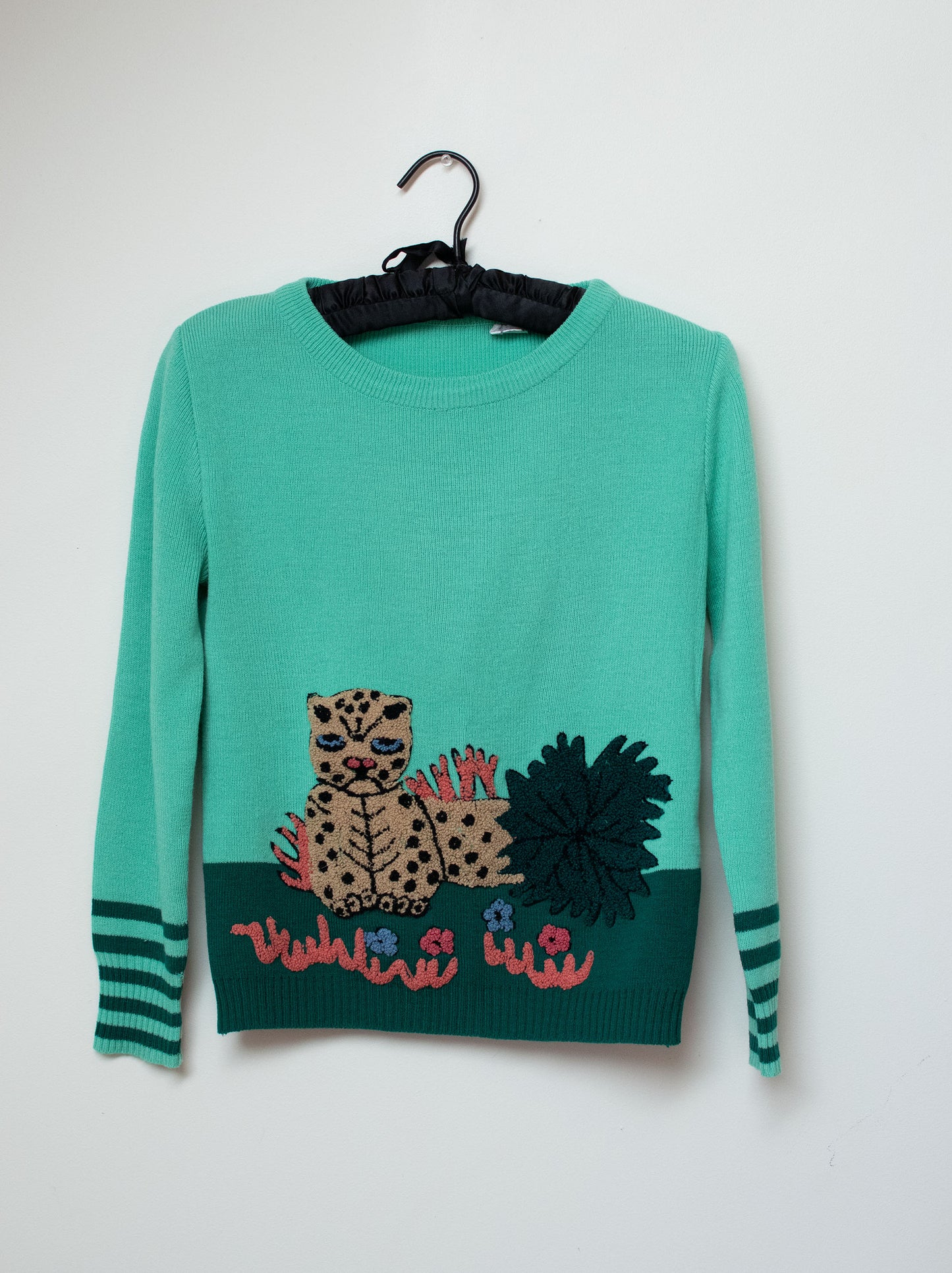 1970s Grumpy Cat Sweater