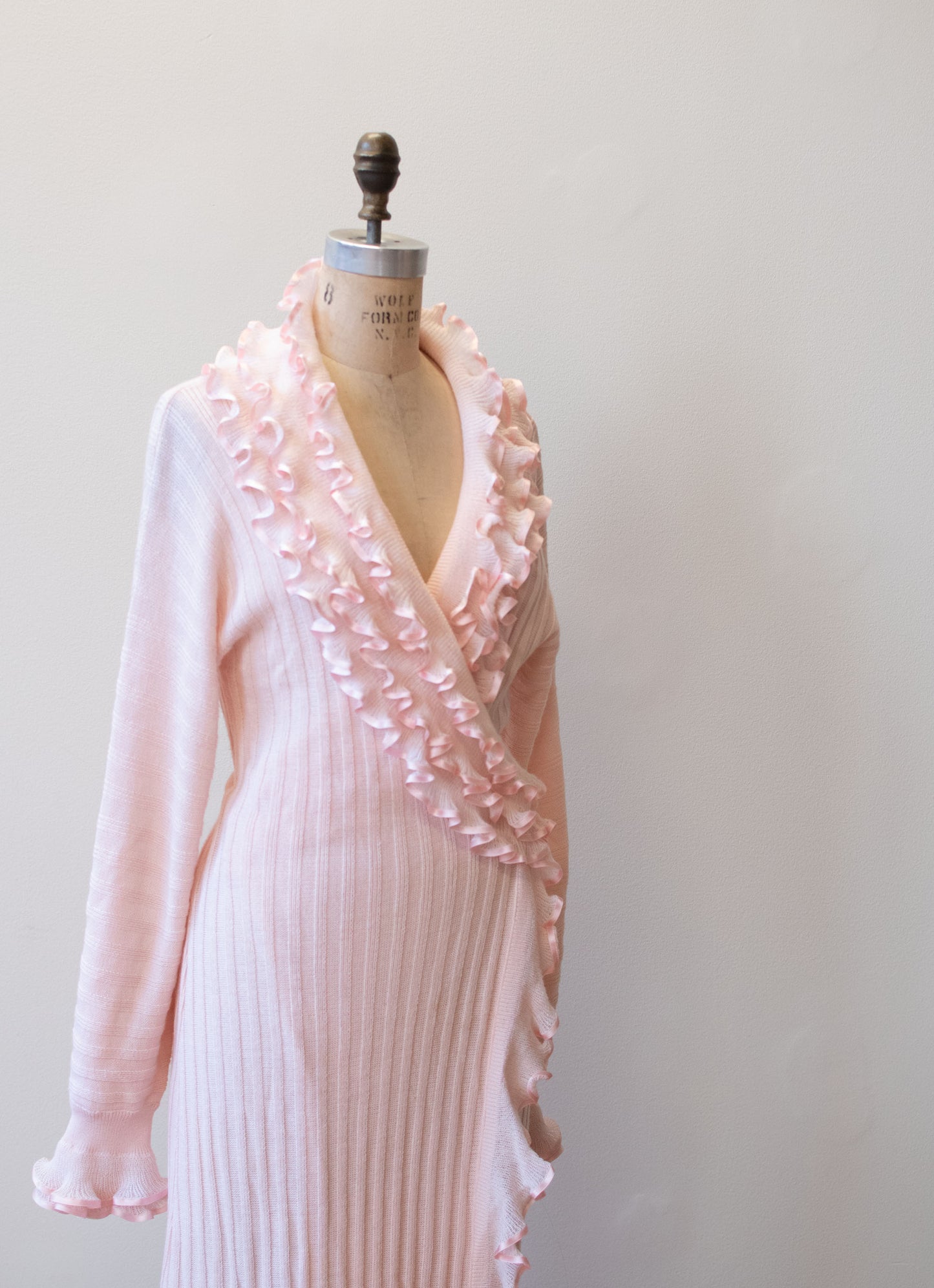 1980s Pink Knit Duster | Liseuses Poggi