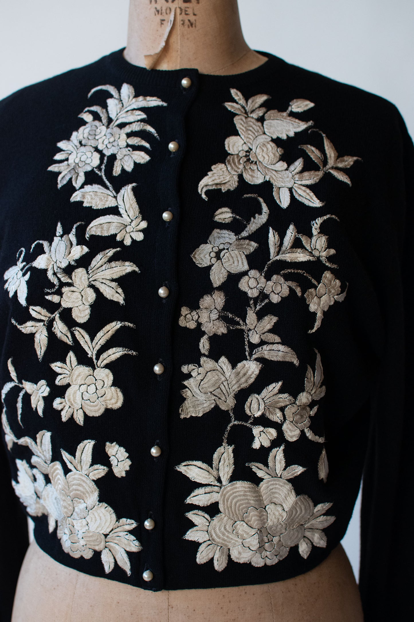 1950s Embroidered Cashmere Cardigan | Hellen Bond Carruthers