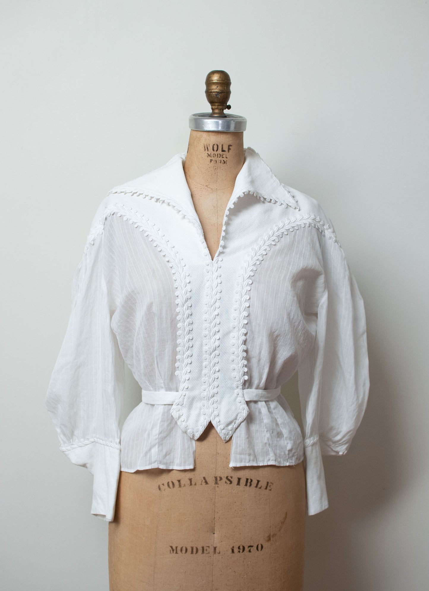 1930s Gigot Sleeve Blouse