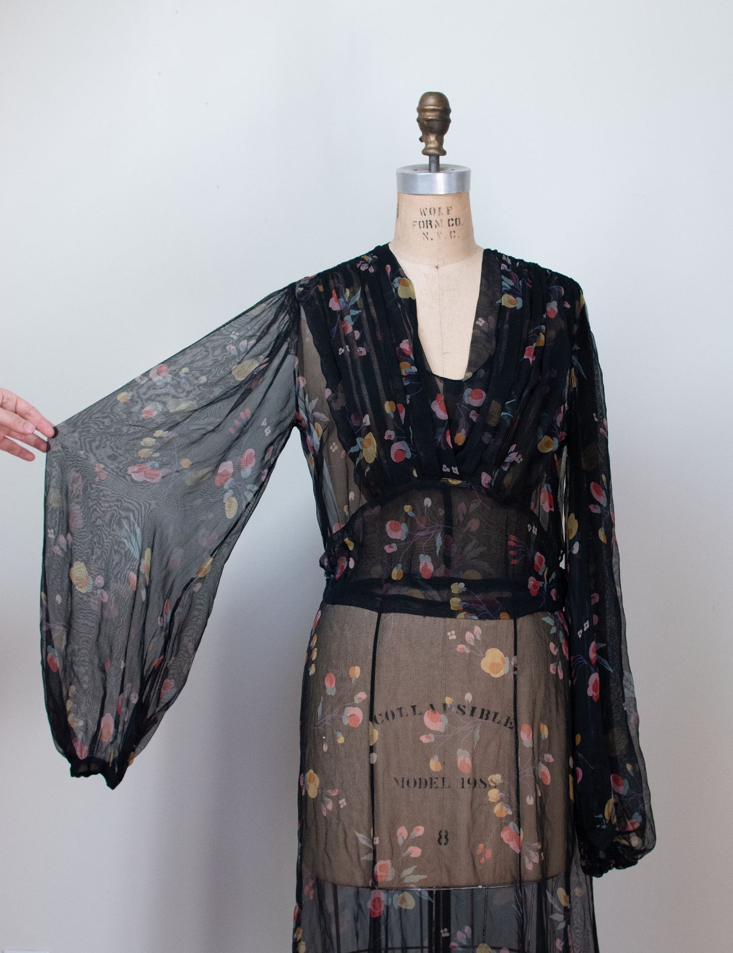1930s Floral Print Chiffon Dress