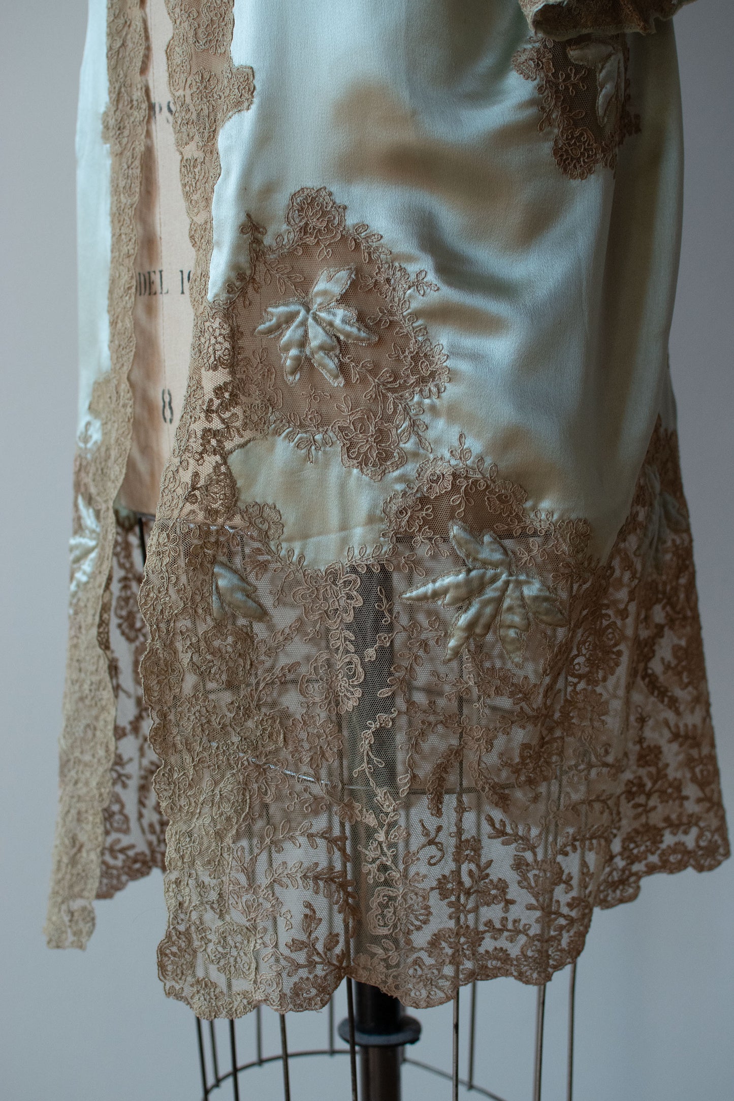1920s Pistachio Silk Robe