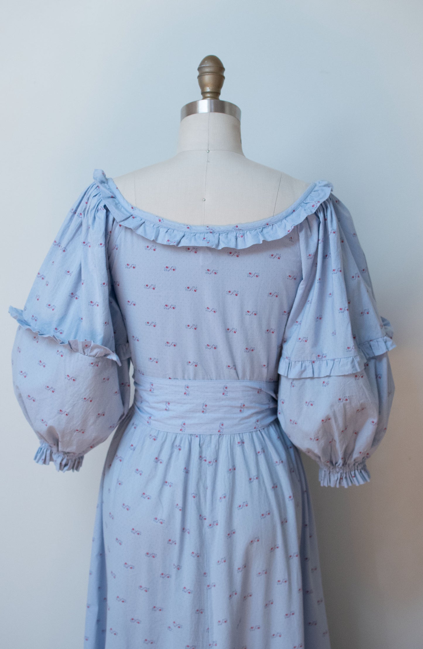 1980s Periwinkle Balloon Sleeve Dress | Laura Ashley