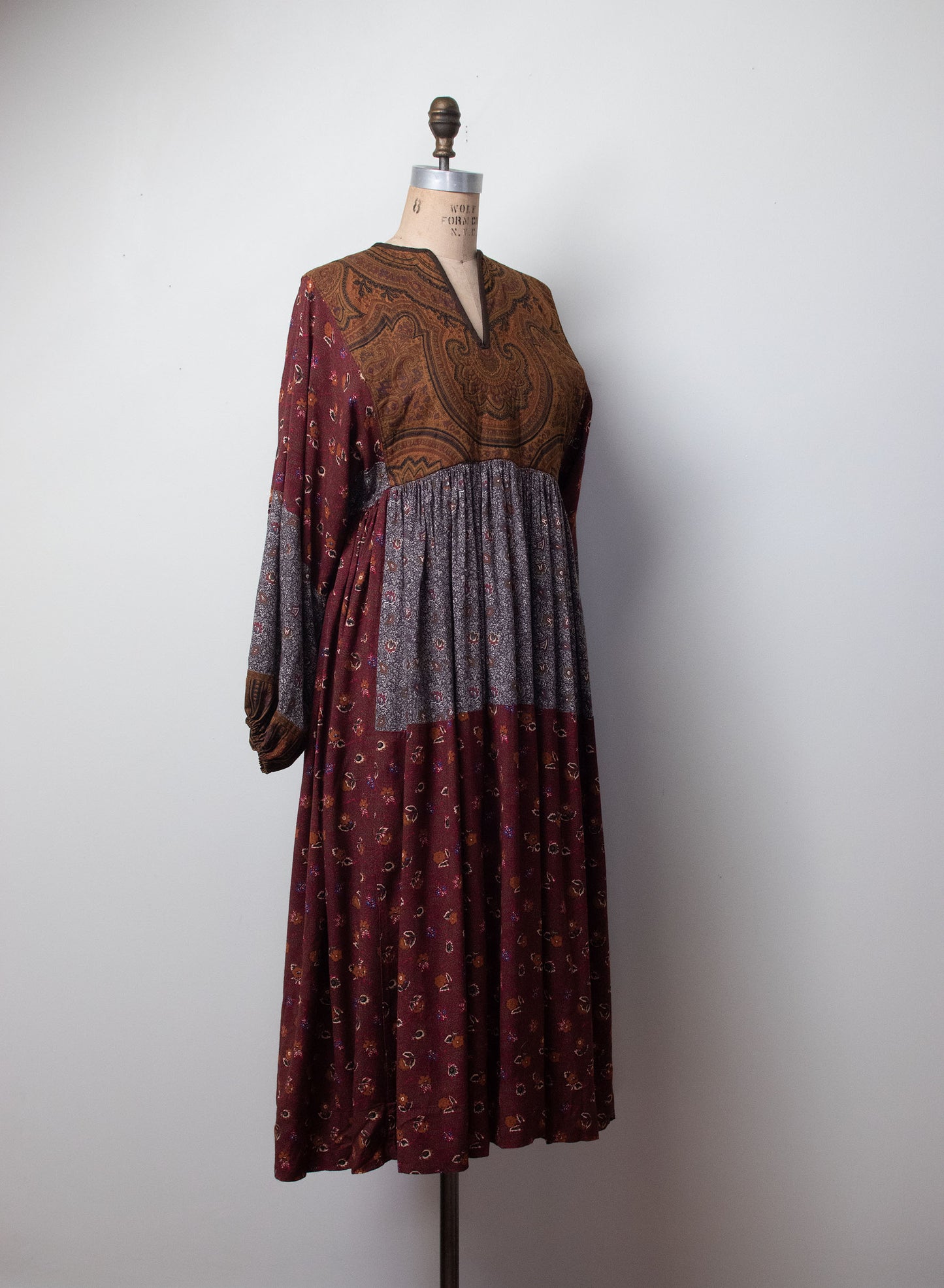 1970s Balloon Sleeve Mixed Print Dress