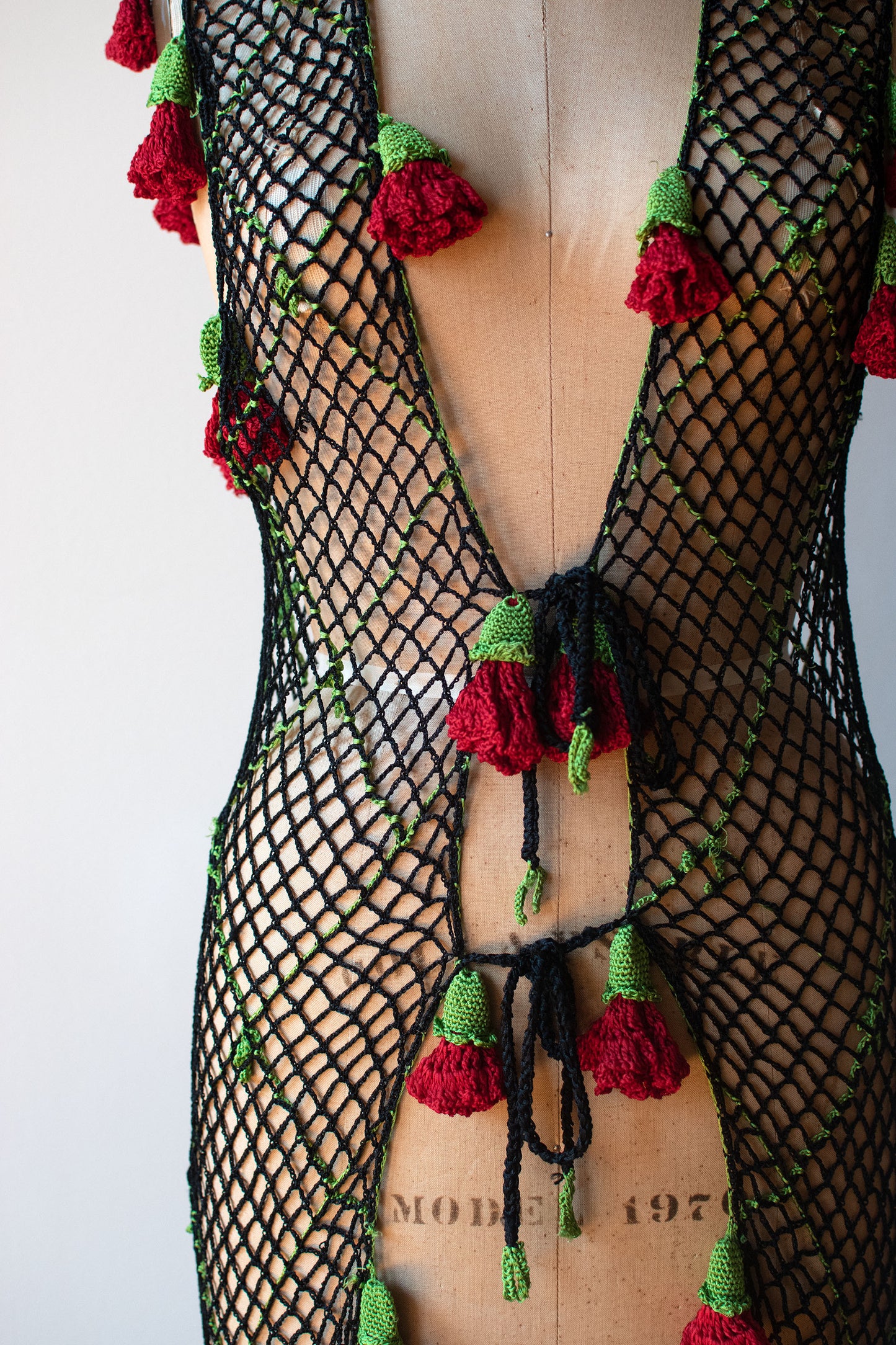 Crochet Rose Vest | Moschino