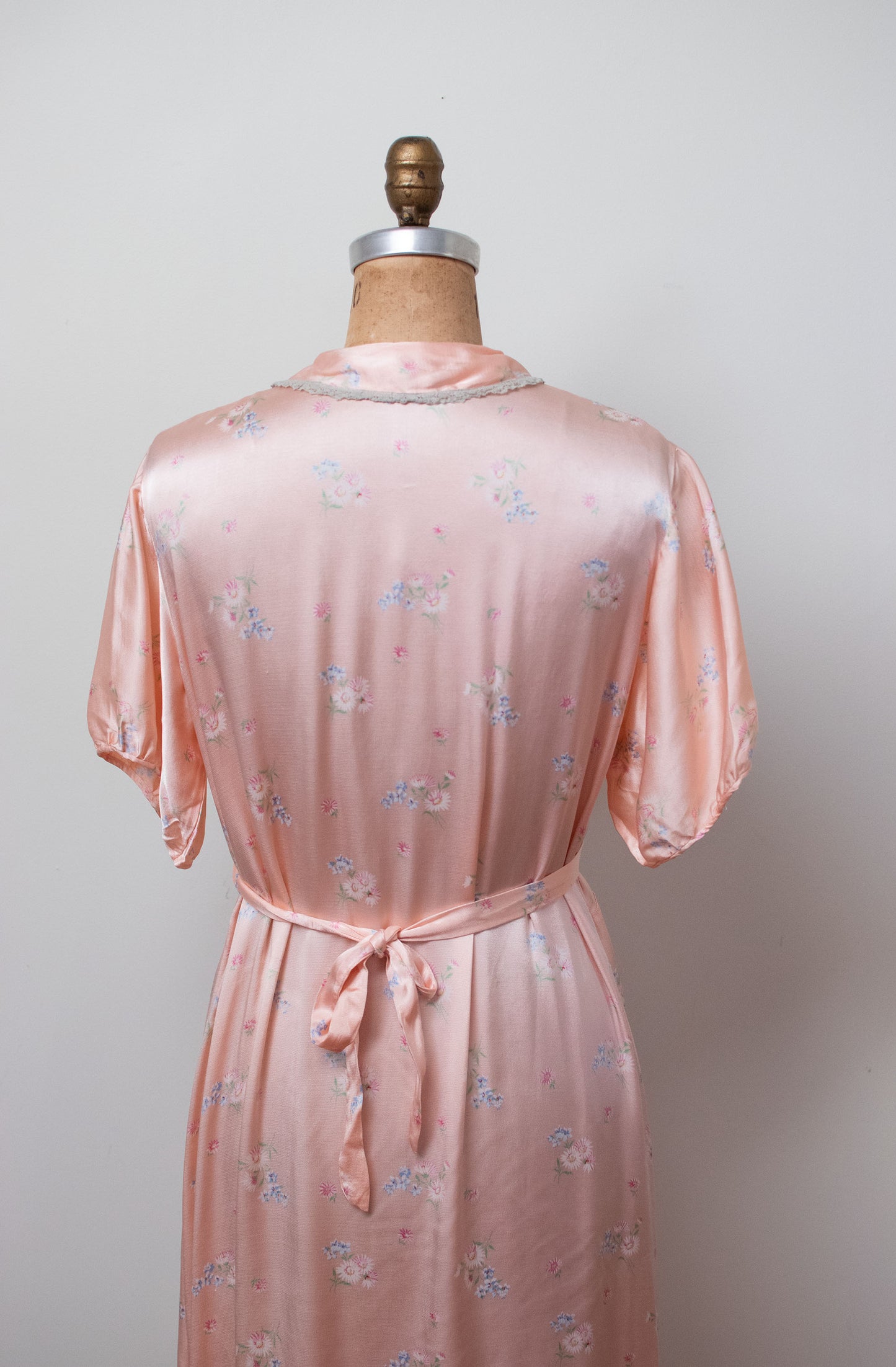 1940s Satin Floral Print Nightgown