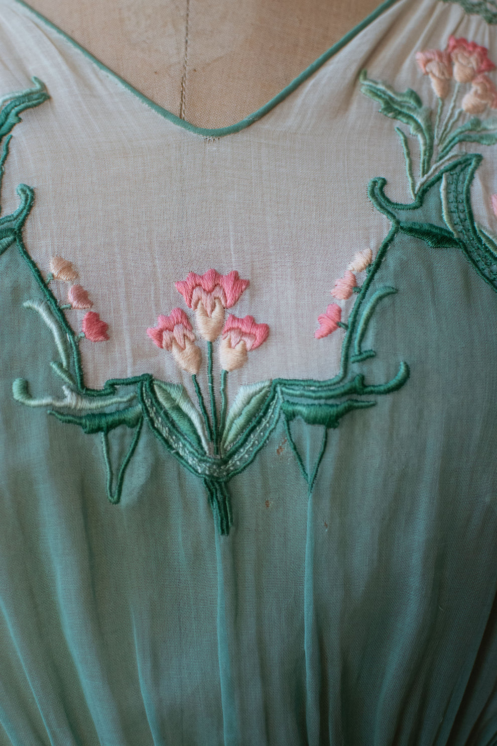 “Lilac Hungarian” 1920s/30s Hungarian Folk Dress