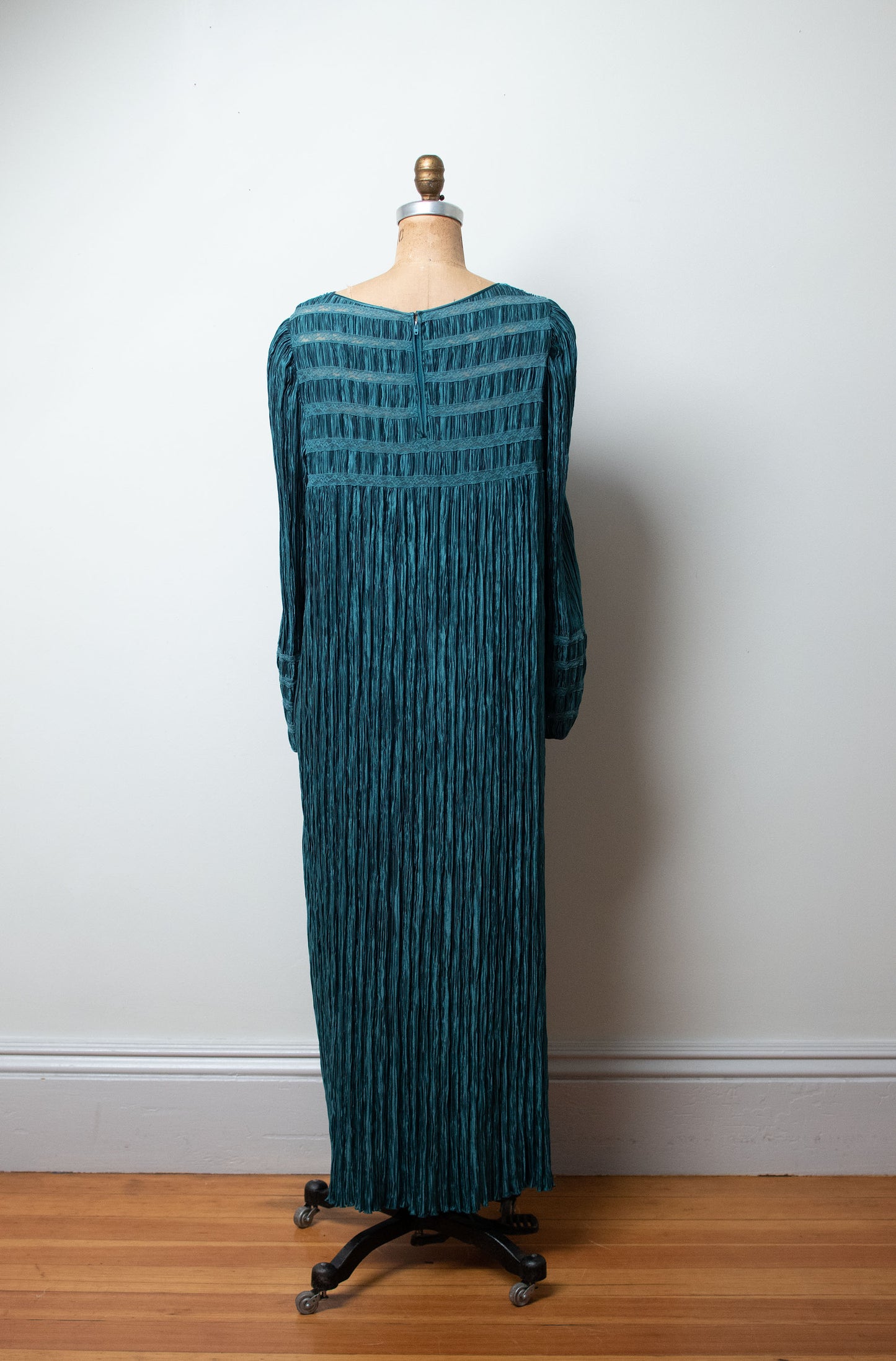 1980s Plisse Dress | Mary Mcfadden