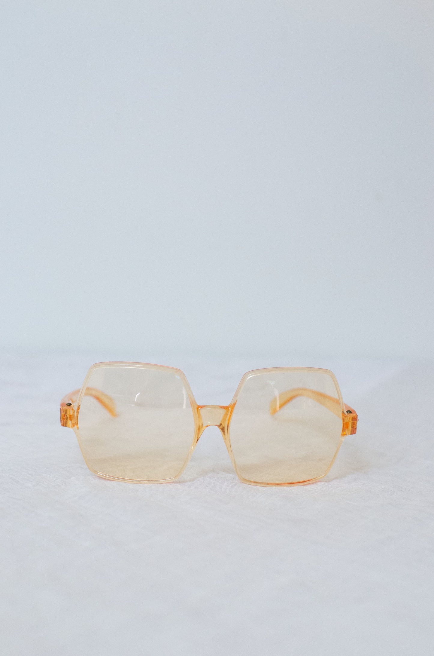 1960s Square Translucent Sunglasses | Peach