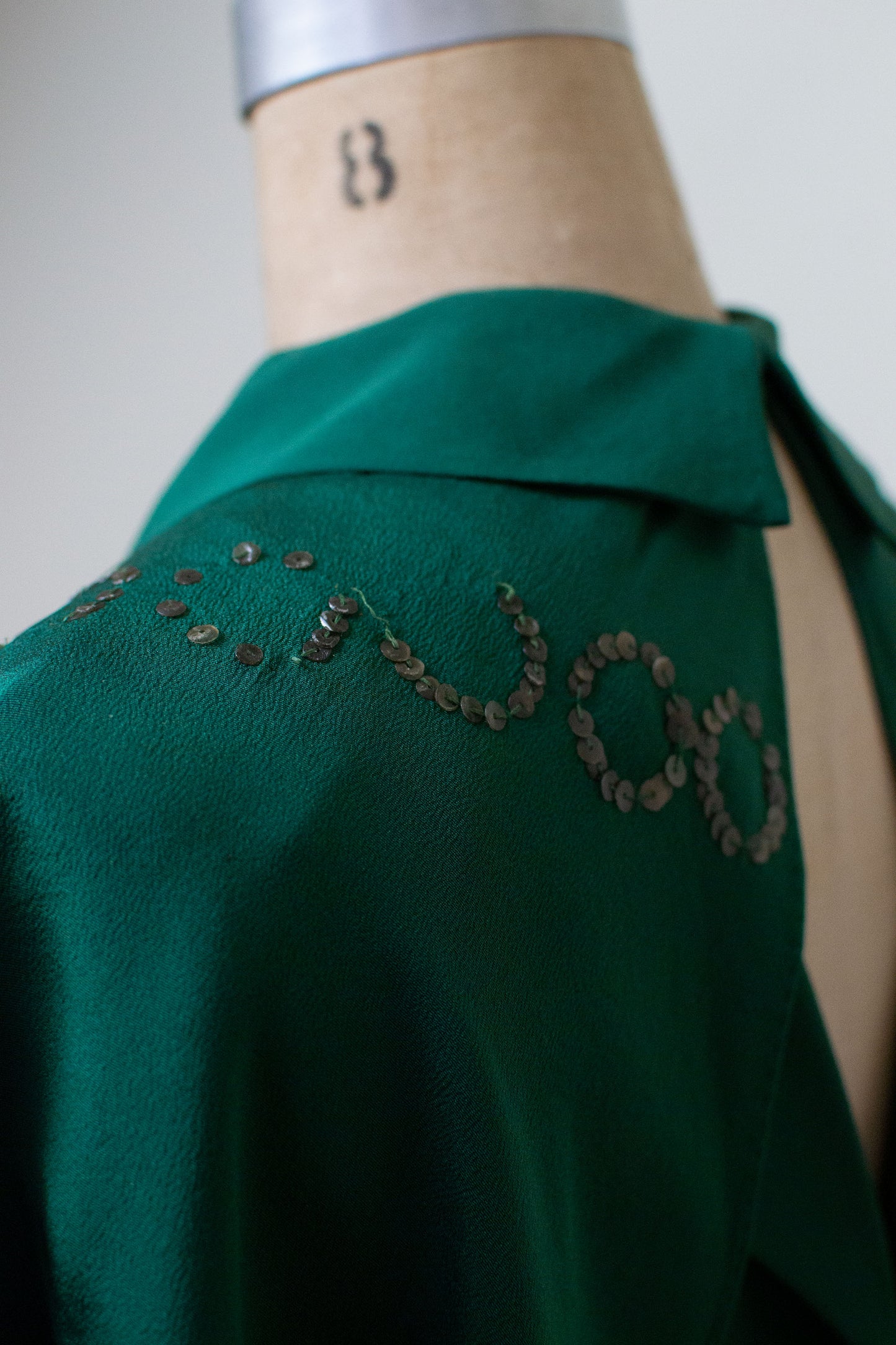 1930s Emerald Green Gown w/ Caplet
