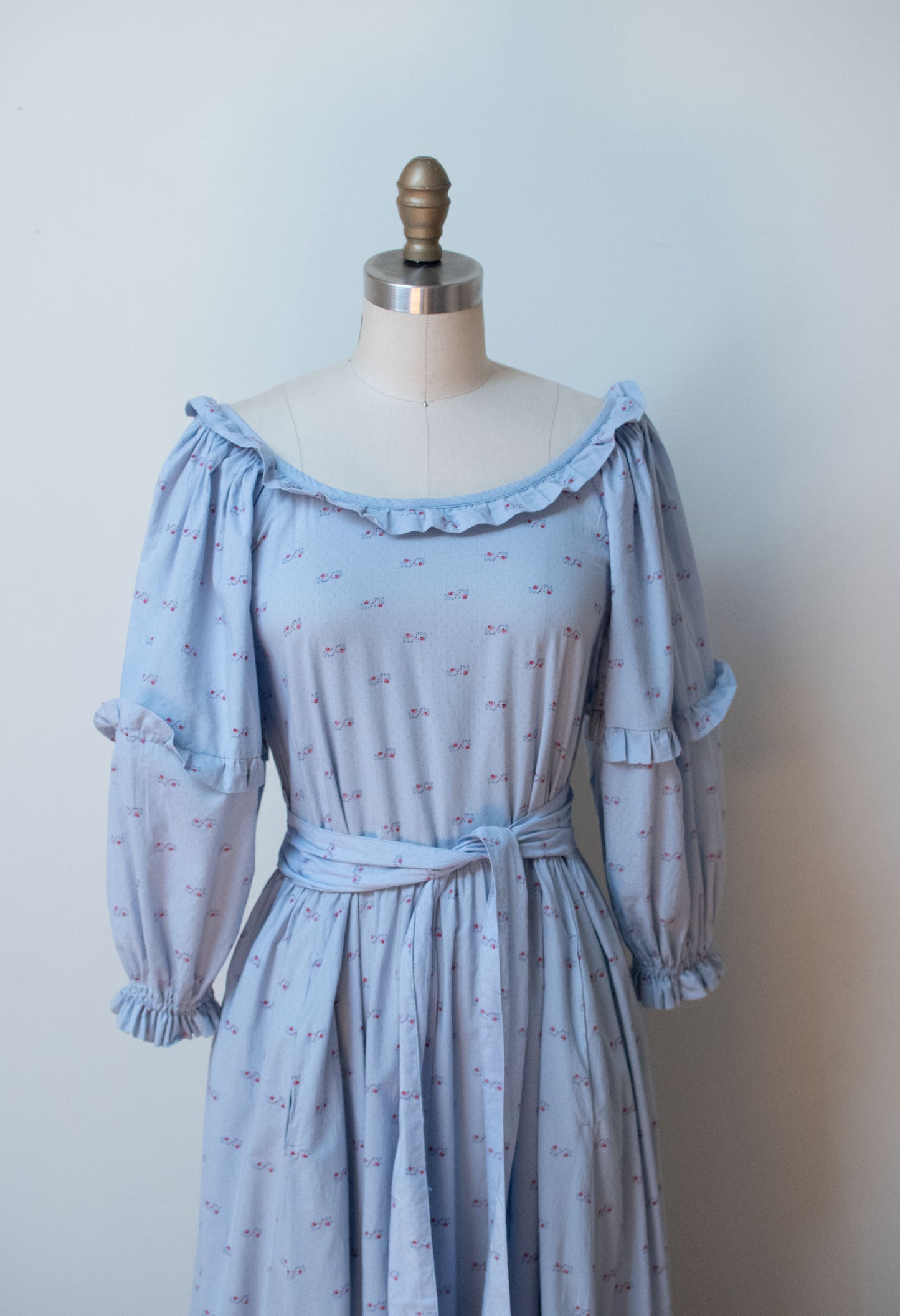 1980s Periwinkle Balloon Sleeve Dress | Laura Ashley