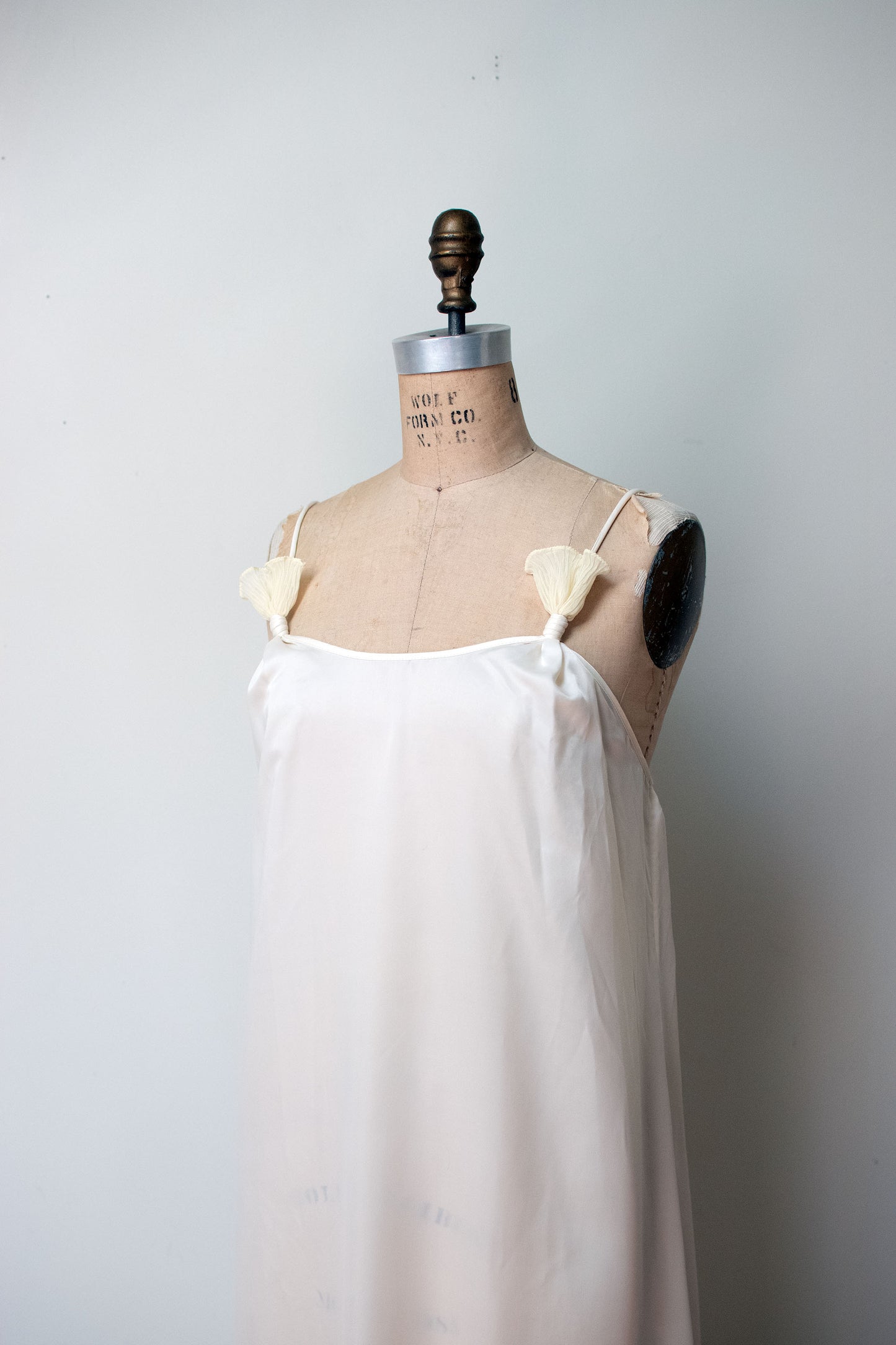 1980s Cream Nightgown | Mary Mcfadden