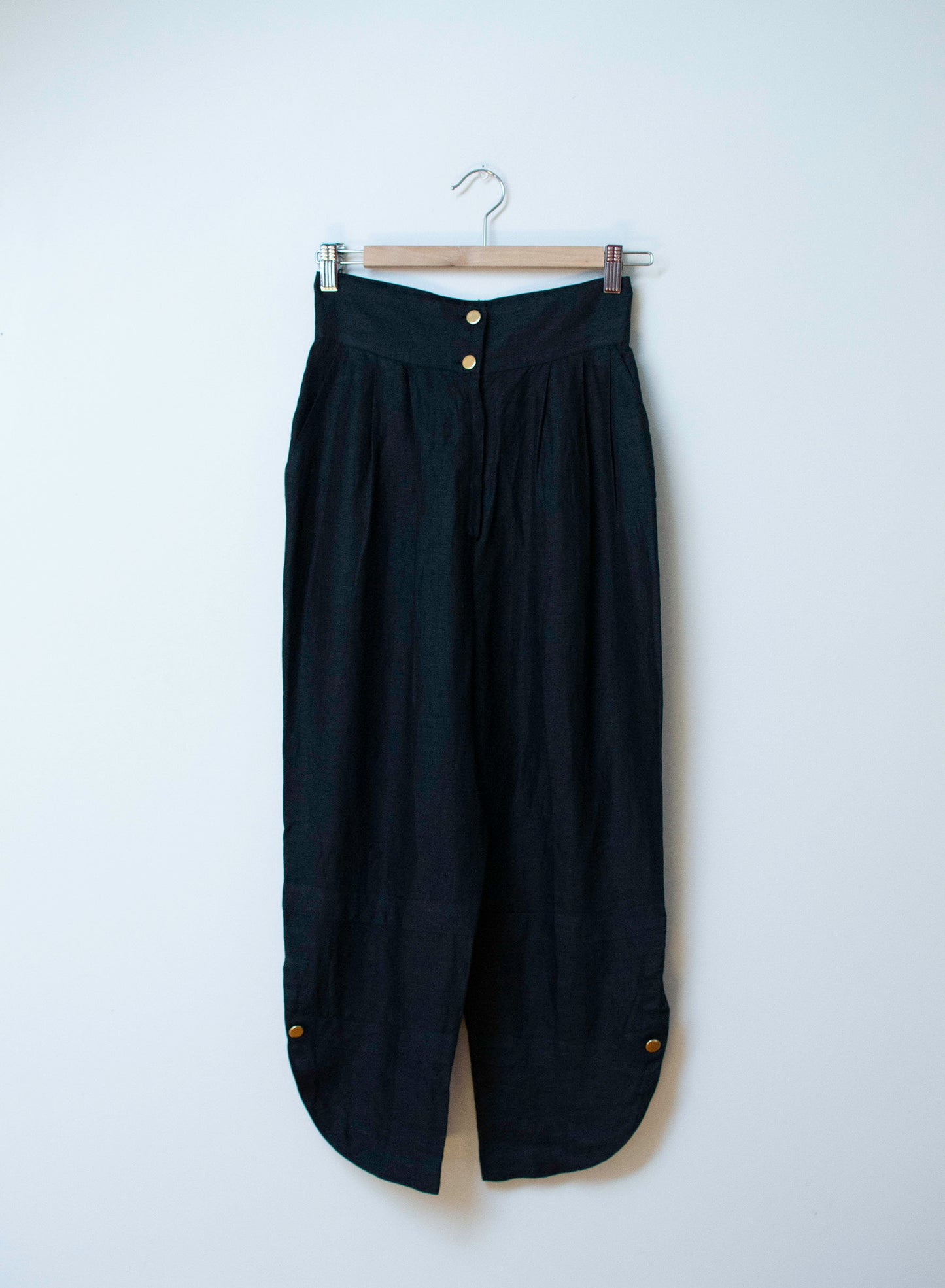 1990s Linen Pants Suit Asymmetrical Tunic |  Claude Montana