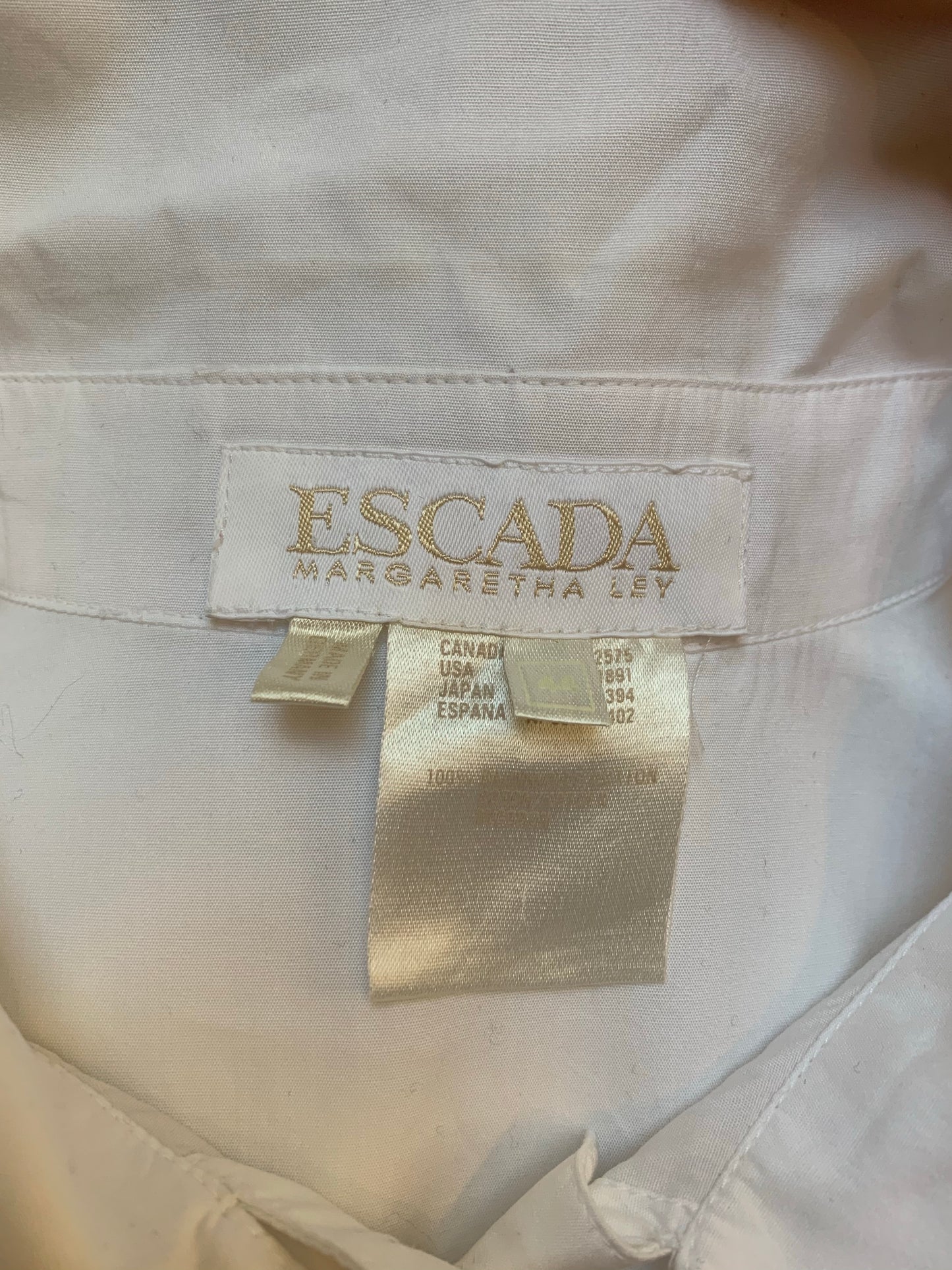 1990s Embroidered Daisy Shirt | Escada
