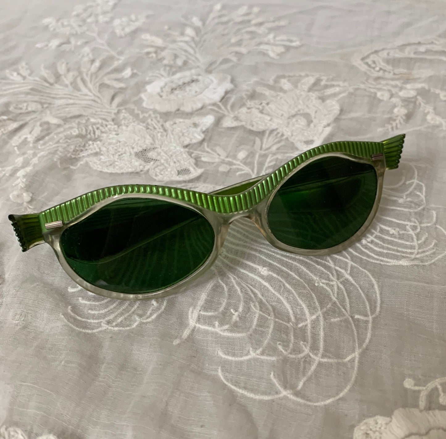1950s Lizard Green Sunglasses